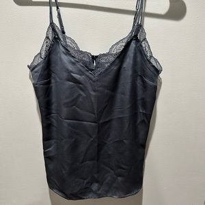 Abercrombie & Fitch top